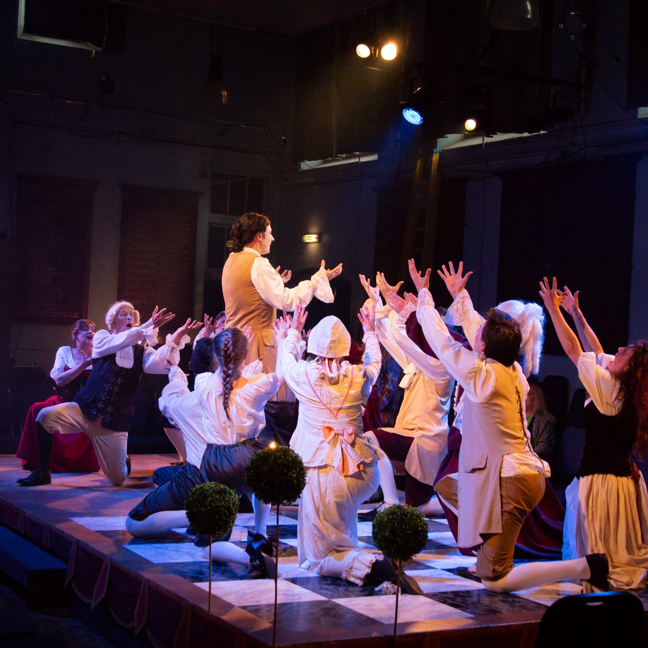 Nell Gwynn Set Design