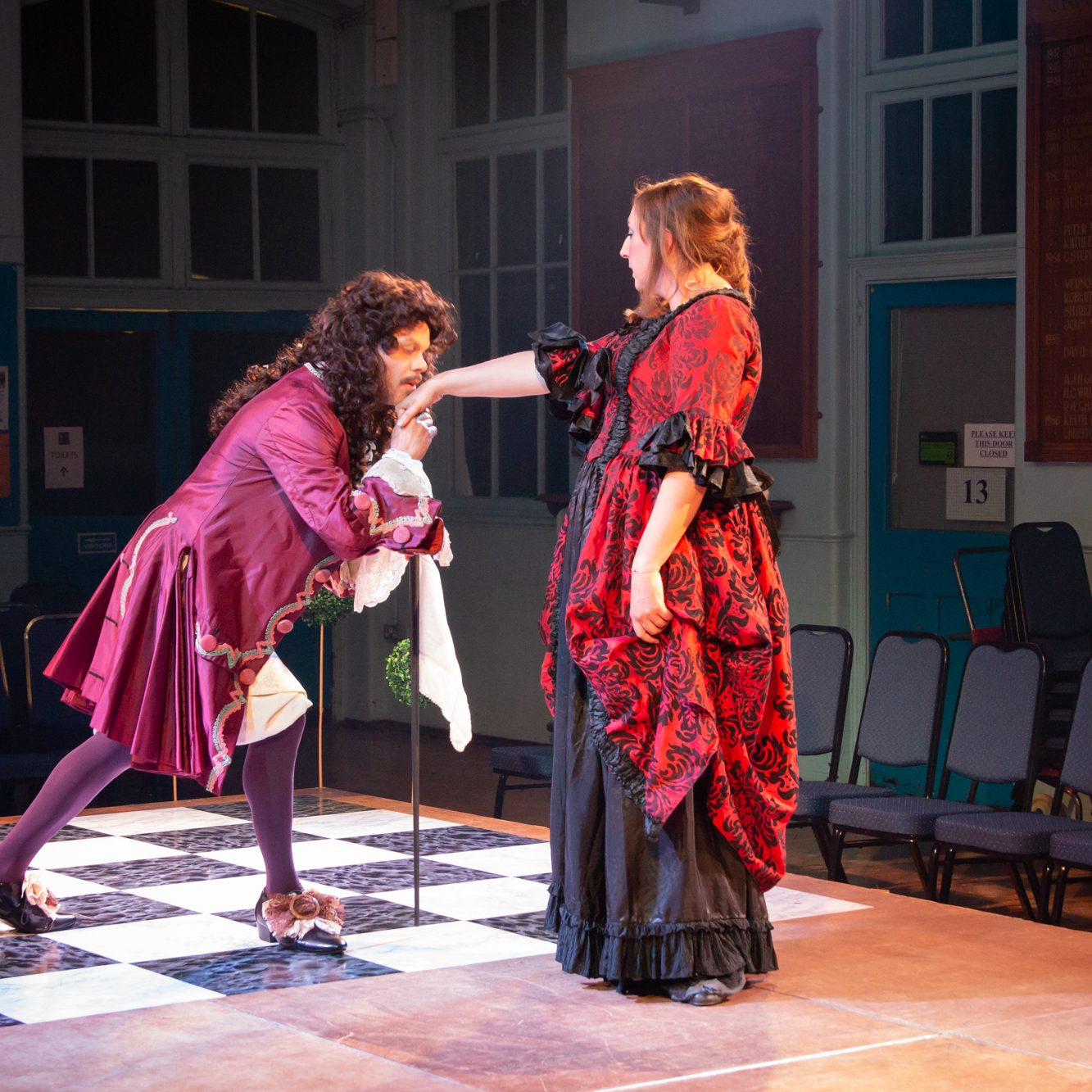 Nell Gwynn Set Design